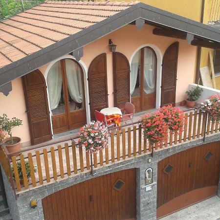 Chalet Con Piscina Garzeno Ngoại thất bức ảnh