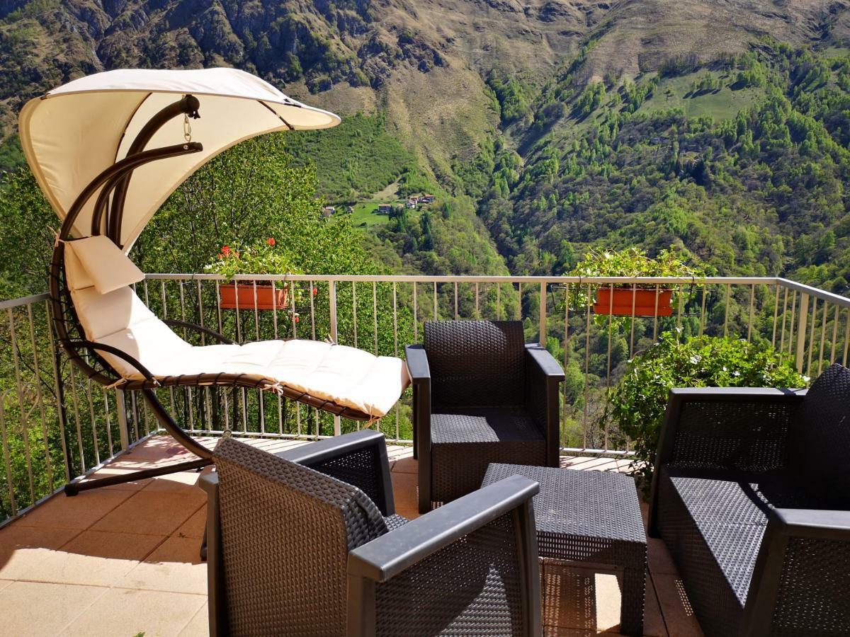 Chalet Con Piscina Garzeno Ngoại thất bức ảnh
